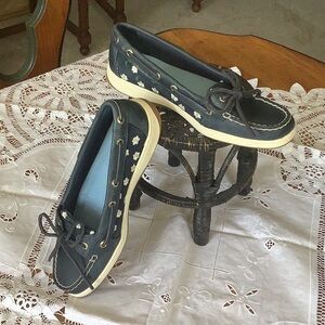 New Sperry Topsider